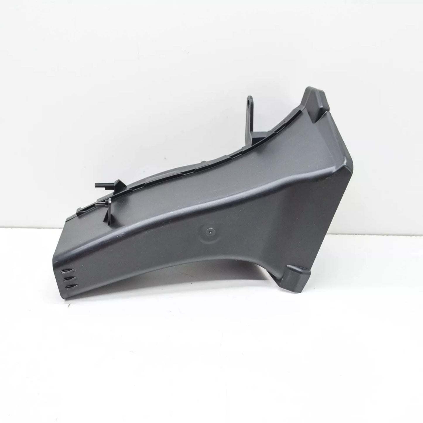 NEW BMW 3 E90 FRONT RIGHT BRAKE COOLING AIR DUCT 51747891380 7891380 ORIGINAL