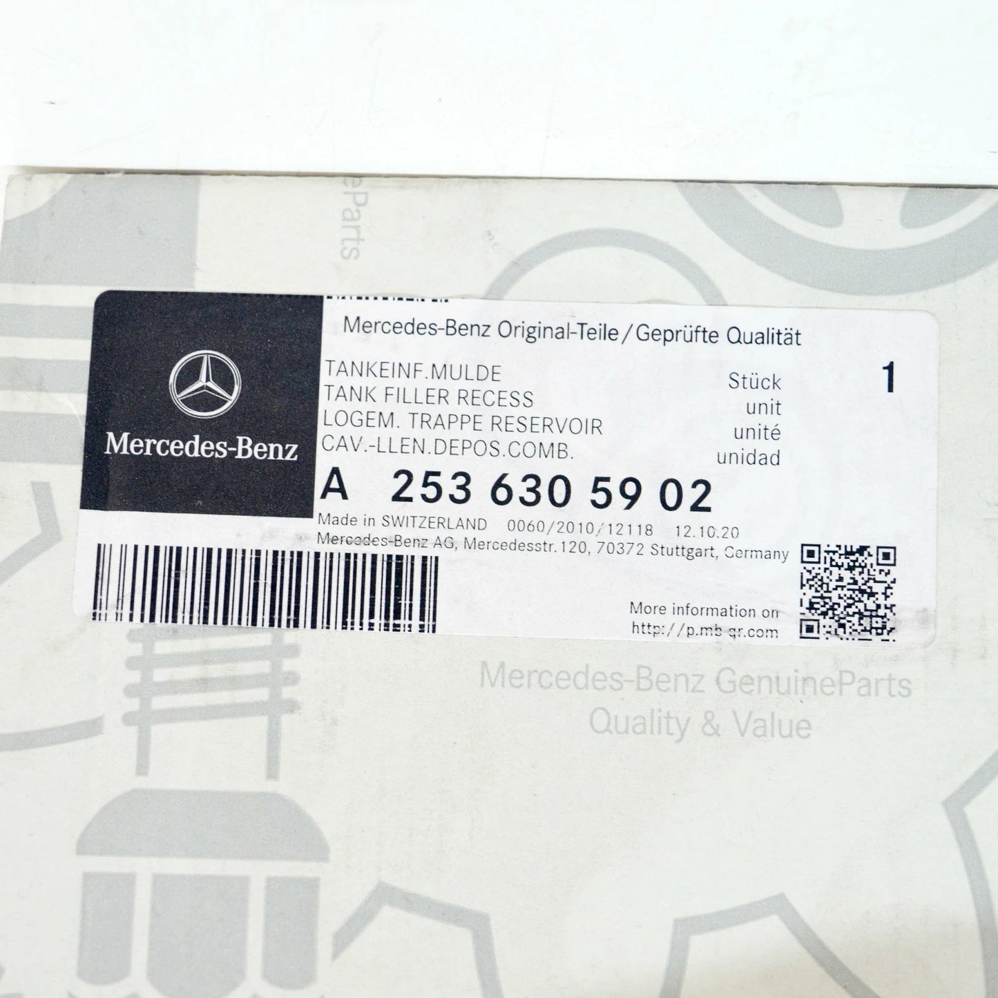 NEW MB GLC X253 REAR FUEL TANK FILLER RECESS A2536305902