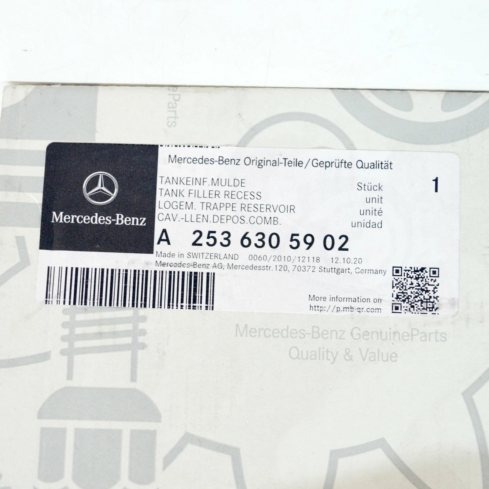 NEW MB GLC X253 REAR FUEL TANK FILLER RECESS A2536305902