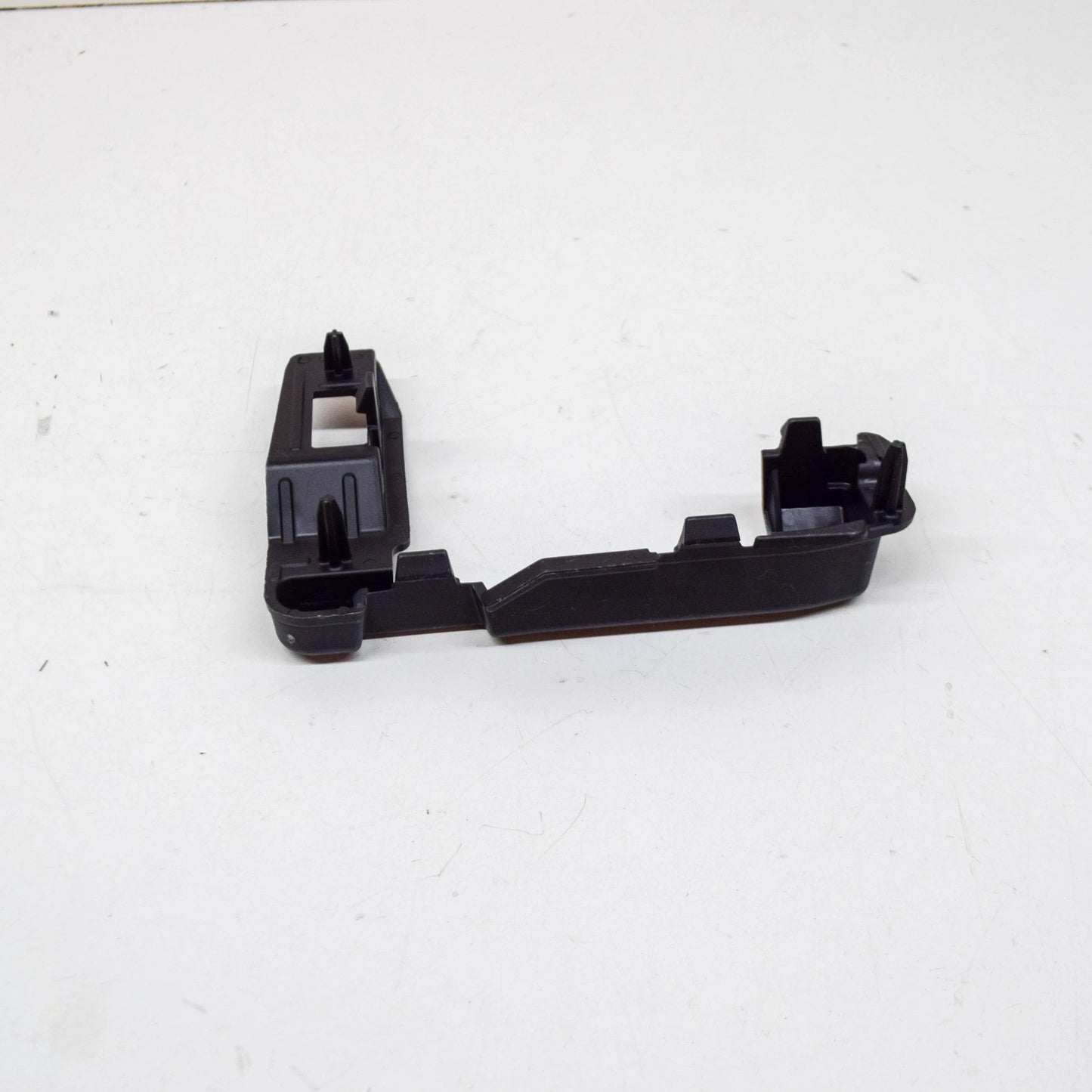 NEW AUDI E-TRON FRONT BUMPER GRILLE LEFT SIDE FOAM PART 4KE807665