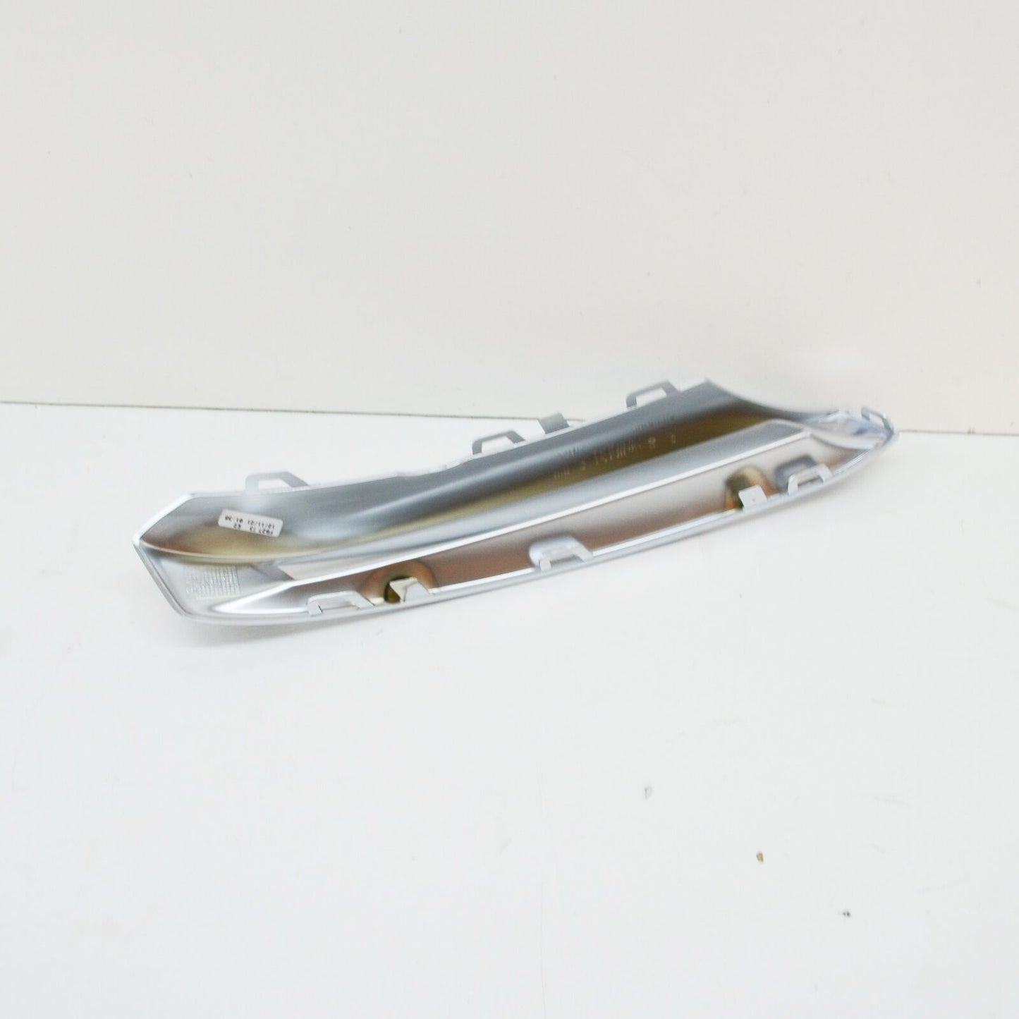 NEW MERCEDES-BENZ GLS X166 FRONT RIGHT BUMPER MOLDING A1668852874 ORIGINAL