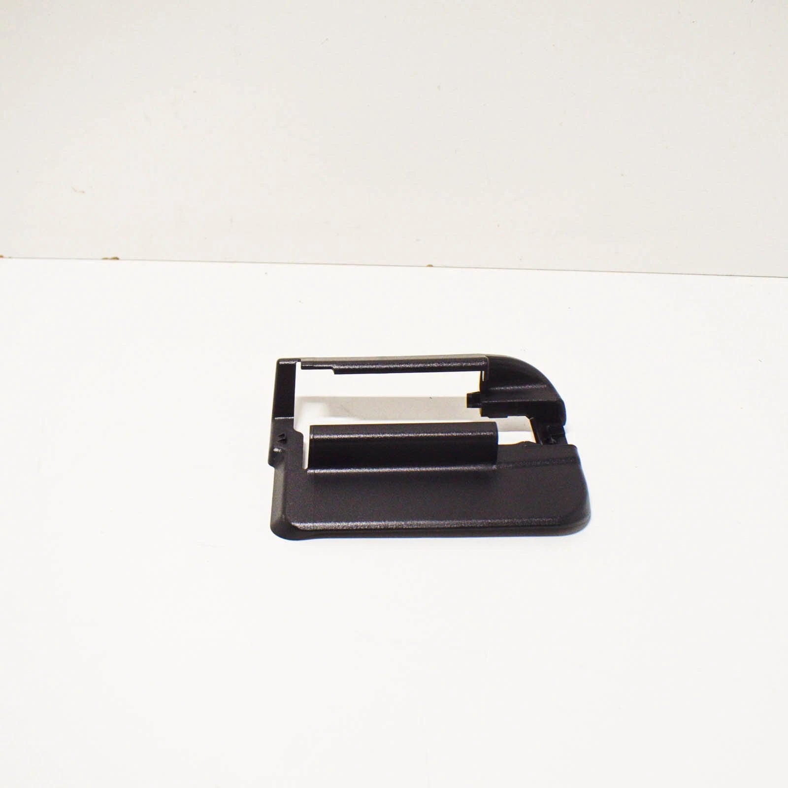 NEW MB S W221 SEAT FRONT RIGHT INSIDE TRACK COVER A22191904209051 ORIGINAL