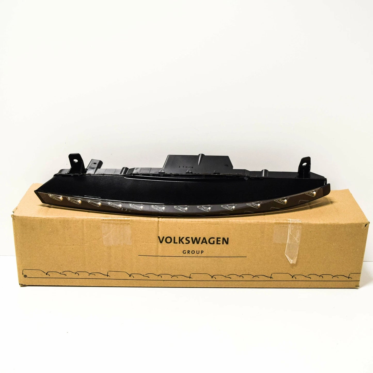 NEW AUDI Q7 FRONT BUMPER RIGHT SIDE LED TURN SIGNAL BLINKER 4L0953042D