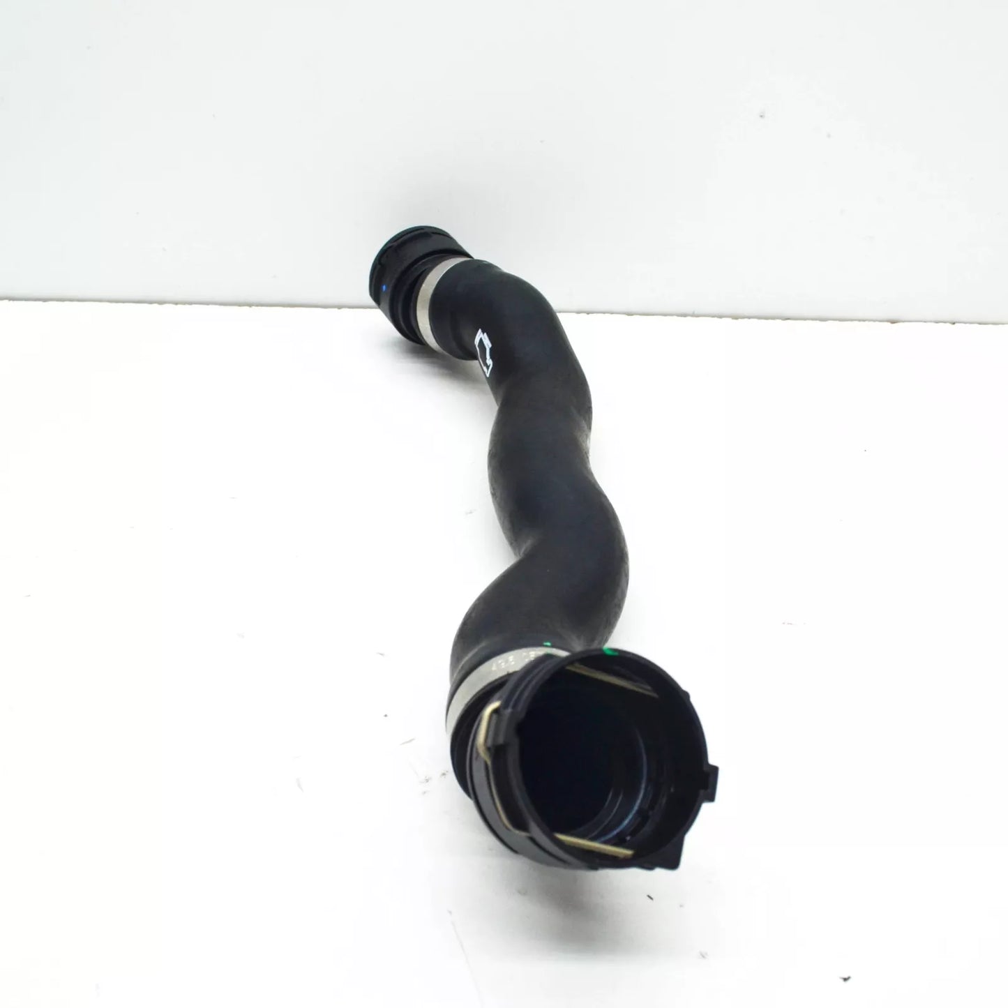 NEW BMW X3 G01 LEFT SIDE WATER RADIATOR HOSE 7535562 17127535562 ORIGINAL
