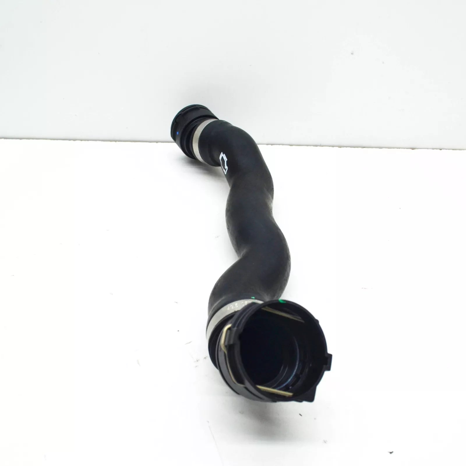NEW BMW X3 G01 LEFT SIDE WATER RADIATOR HOSE 7535562 17127535562 ORIGINAL