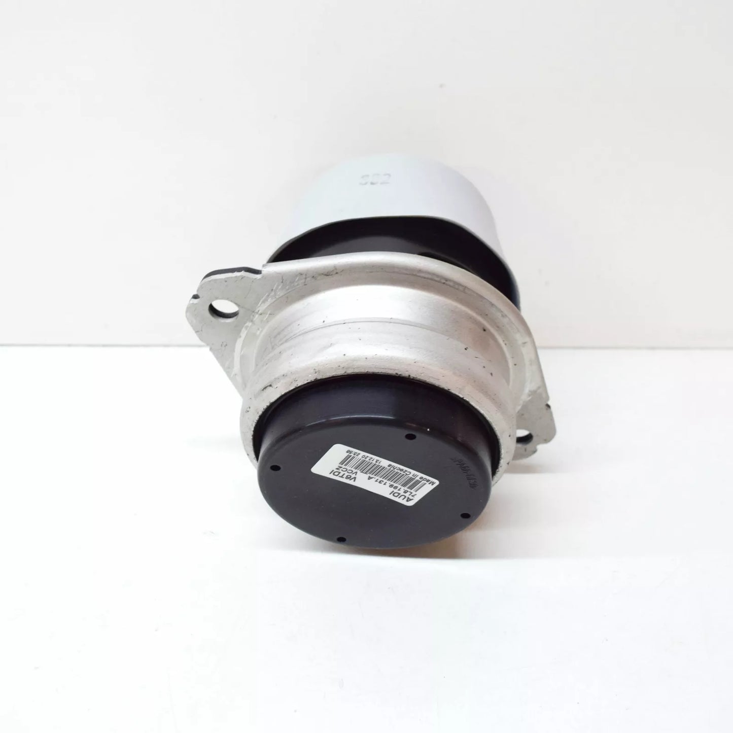 NEW AUDI Q7 4L ENGINE MOUNT 7L8199131A 3.0 PETROL 245KW ORIGINAL