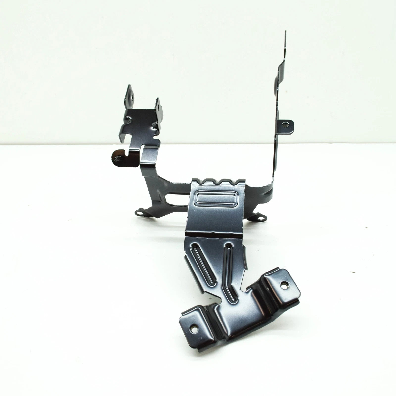 NEW BMW 3 G20 STRAIN RELIEF HOLDER 61139371348 ORIGINAL