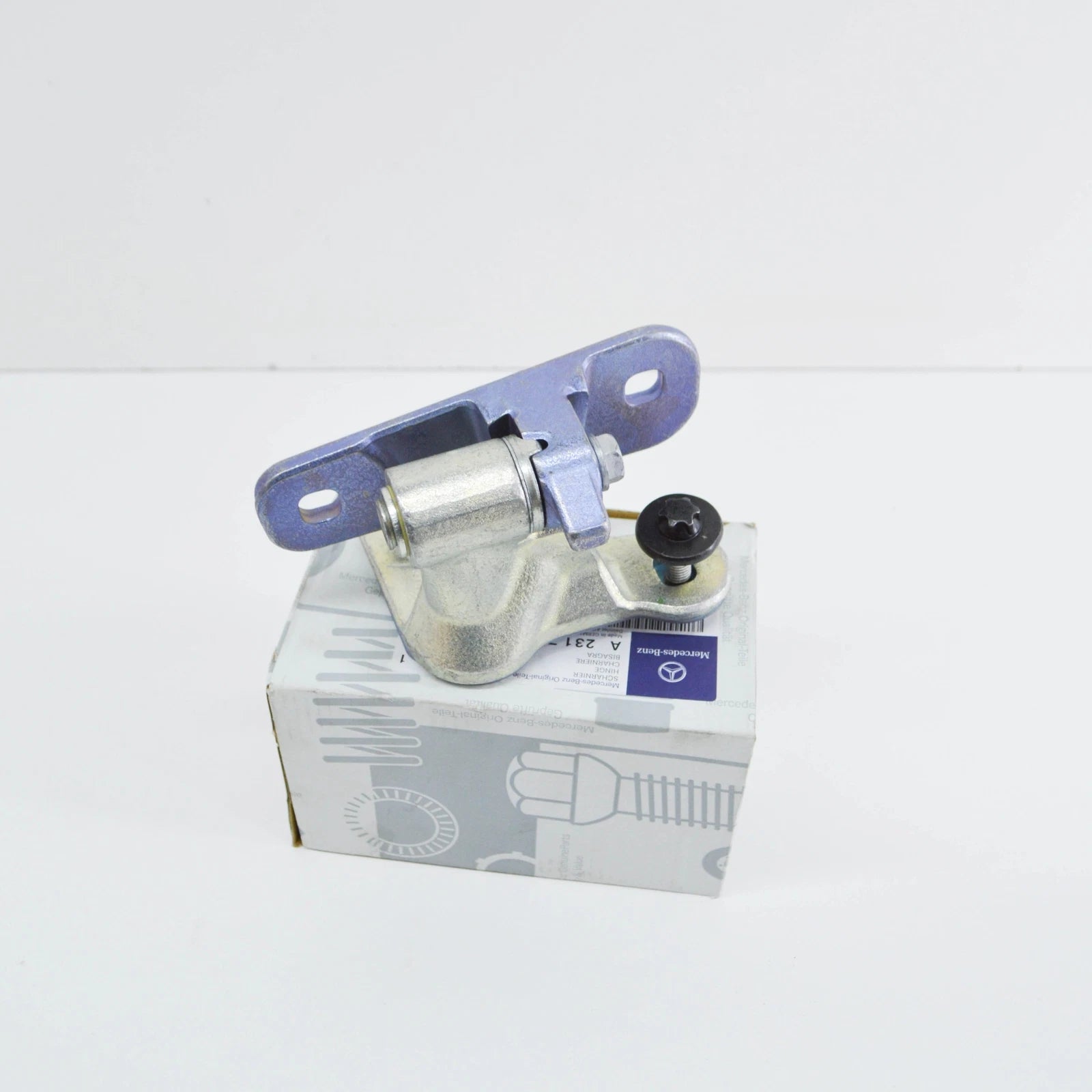 NEW MERCEDES-BENZ SL R231 FRONT RIGHT LOWER DOOR HINGE A2317200837