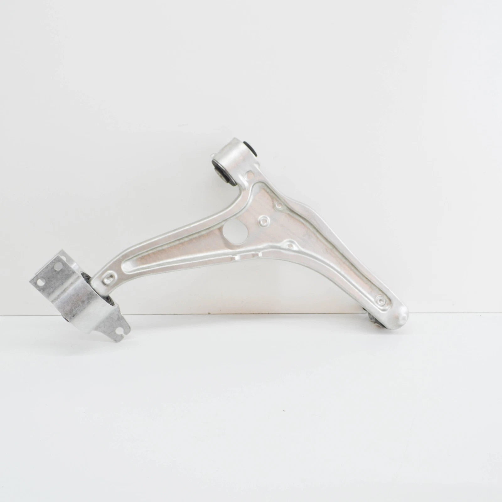 NEW MERCEDES-BENZ GLB X247 FRONT LEFT TRANSVERSE CONTROL ARM A2473308702