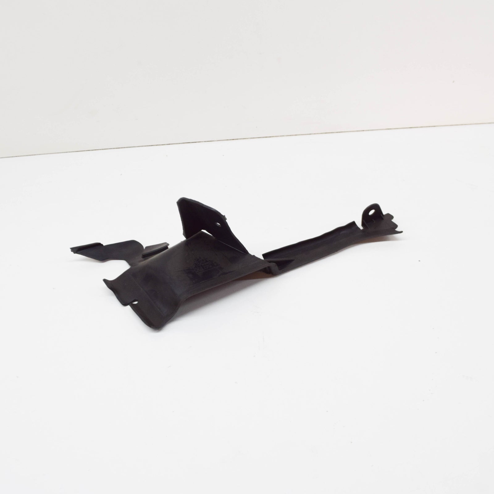 NEW MB ML W164 RADIATOR LEFT AIR DEFLECTOR SHIELD A1645001516 ORIGINAL