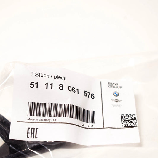 NEW BMW M4 F82 RIGHT HEADLIGHT WASHER COVER 51118061576 8061576 2016 ORIGINAL