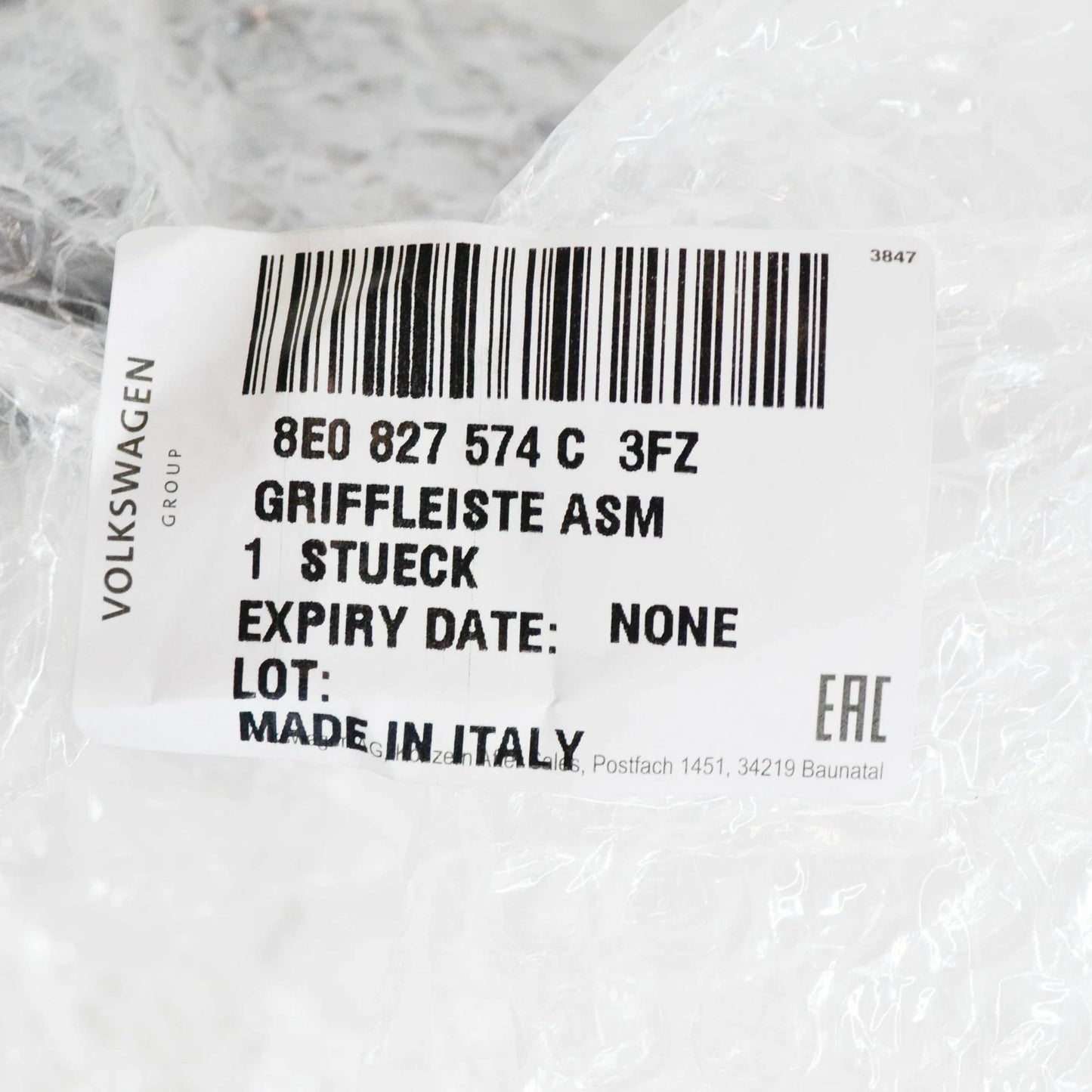 NEW AUDI A4 B7 TRUNK LID HANDLE TRIM MOLDING 8E0827574C3FZ 2007