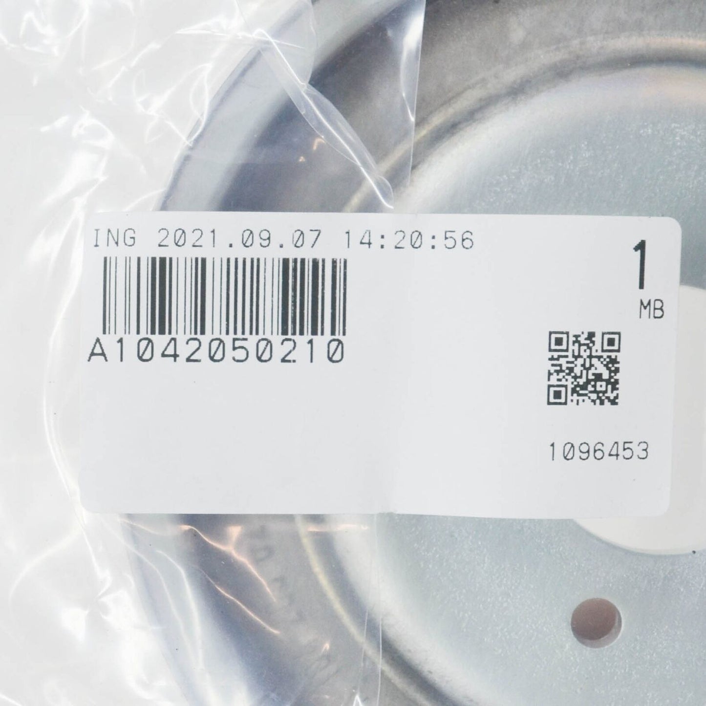 NEW MERCEDES BENZ C W202 ENGINE COOLING FAN PULLEY A1042050210 ORIGINAL