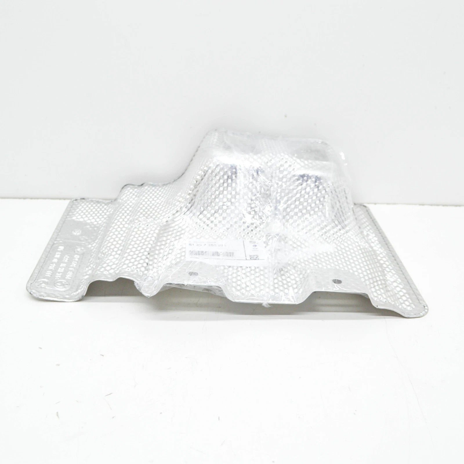 NEW BMW X3 F25 REAR SILENCER HEAT PROTECTION 51487253941 ORIGINAL