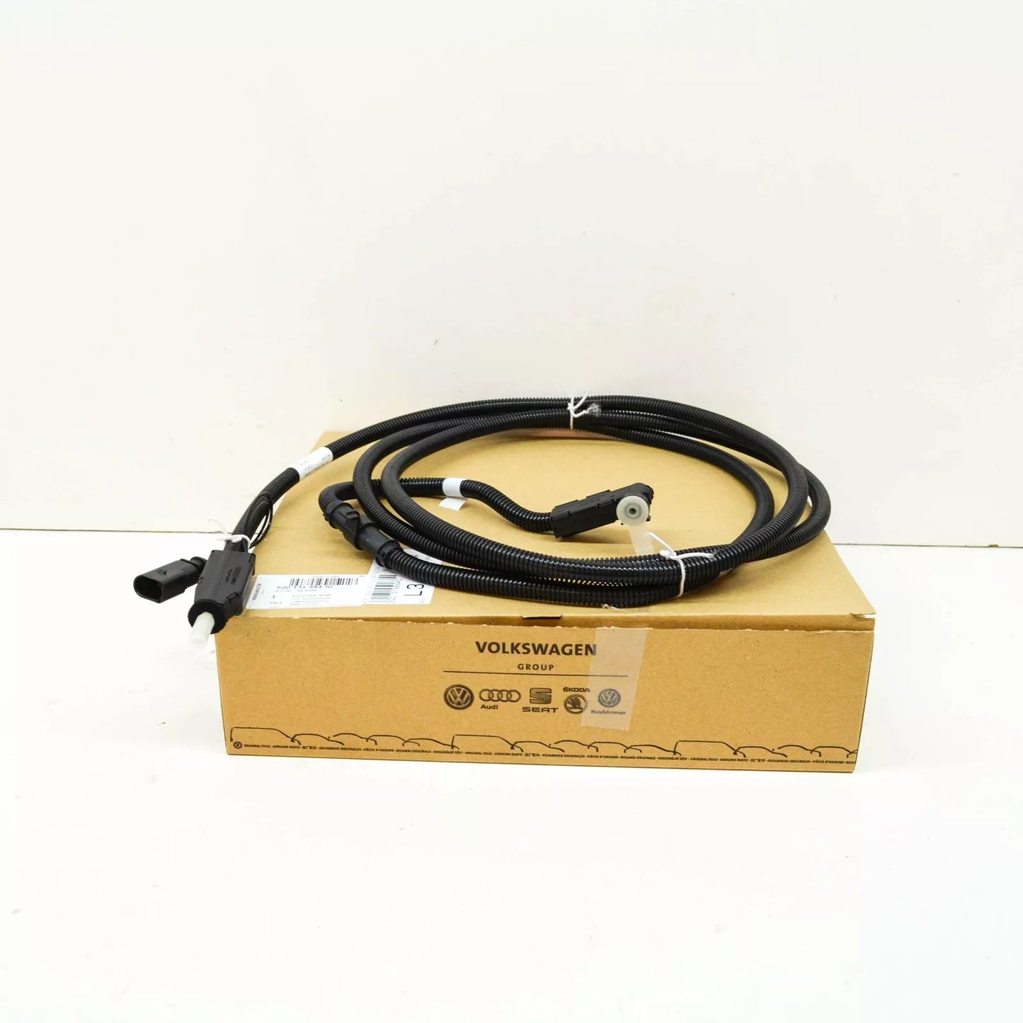 NEW VW ARTEON 3H7 REDUCING AGENT INJECTOR SUPPLY LINE 3Q0131984AC ORIGINAL