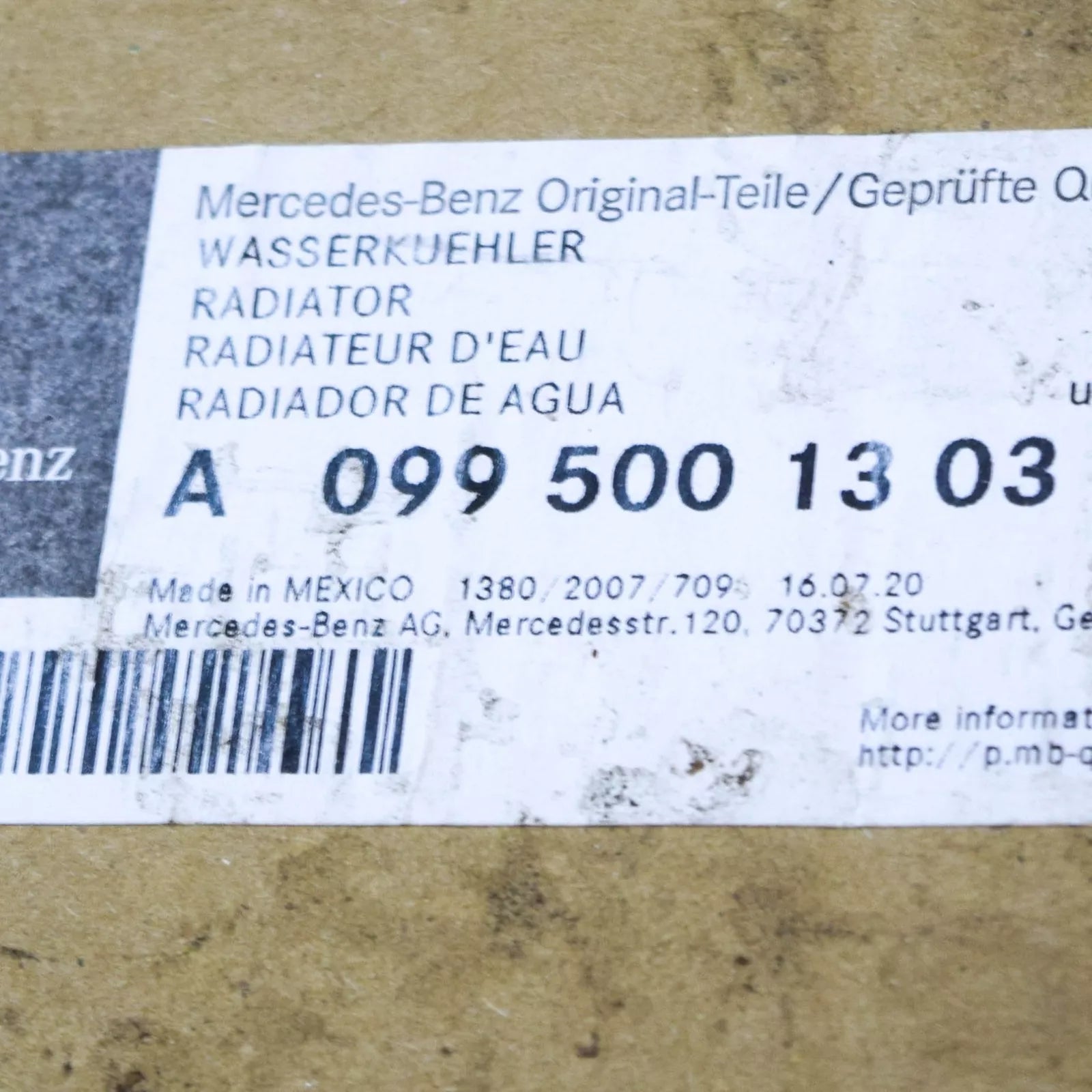 NEW MERCEDES-BENZ GLE W166 COOLING RADIATOR A0995001303 ORIGINAL