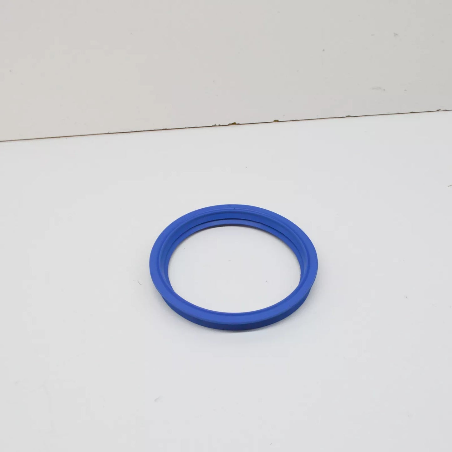 NEW BMW 3 E46 FUEL PUMP RUBBER SEAL 16111184084 ORIGINAL