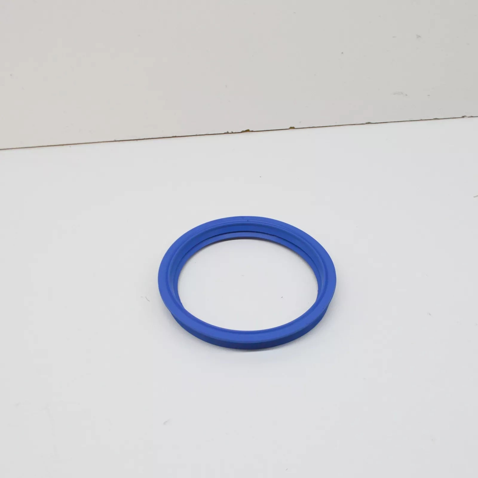 NEW BMW 3 E46 FUEL PUMP RUBBER SEAL 16111184084 ORIGINAL