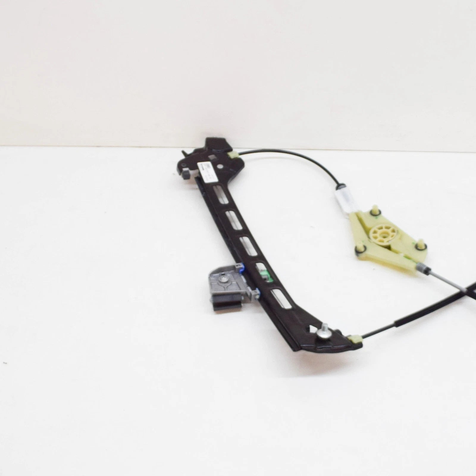 NEW AUDI R8 42 FRONT DOOR WINDOW GLASS LIFTER 420837461B ORIGINAL