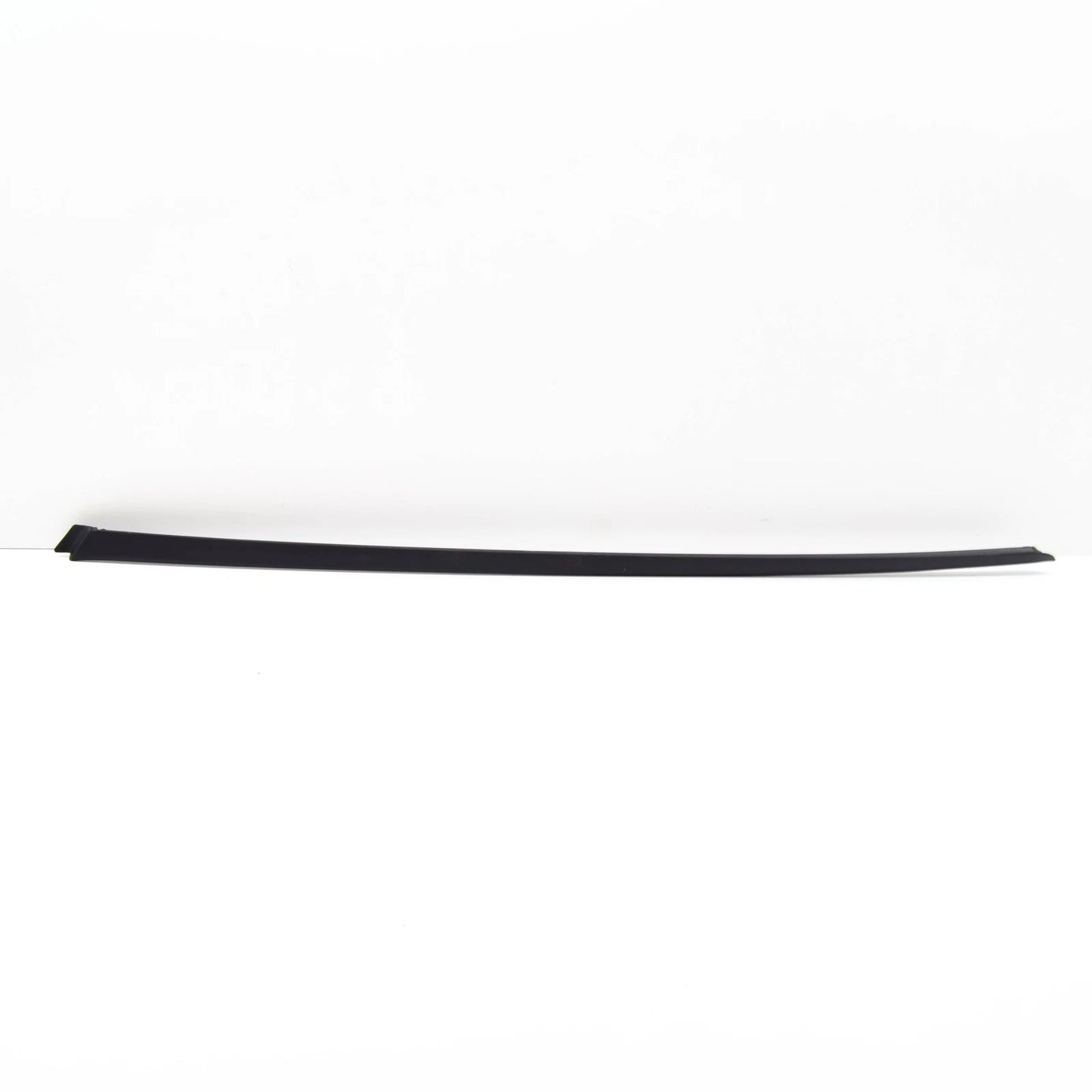 NEW AUDI A3 8P FRONT WINDSHIELD RIGHT WATER DEFLECTOR 8P0854328B01C ORIGINAL