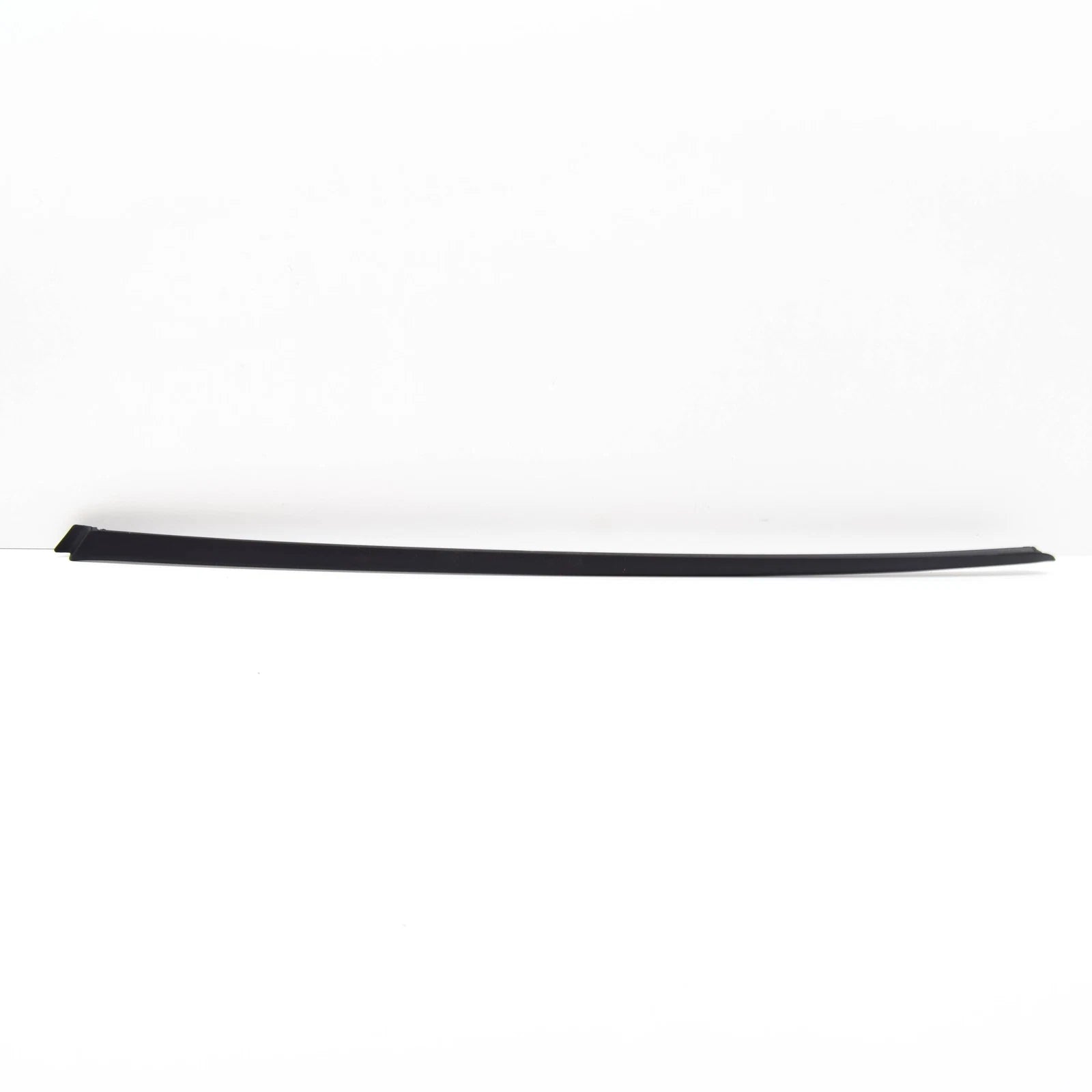 NEW AUDI A3 8P FRONT WINDSHIELD RIGHT WATER DEFLECTOR 8P0854328B01C ORIGINAL