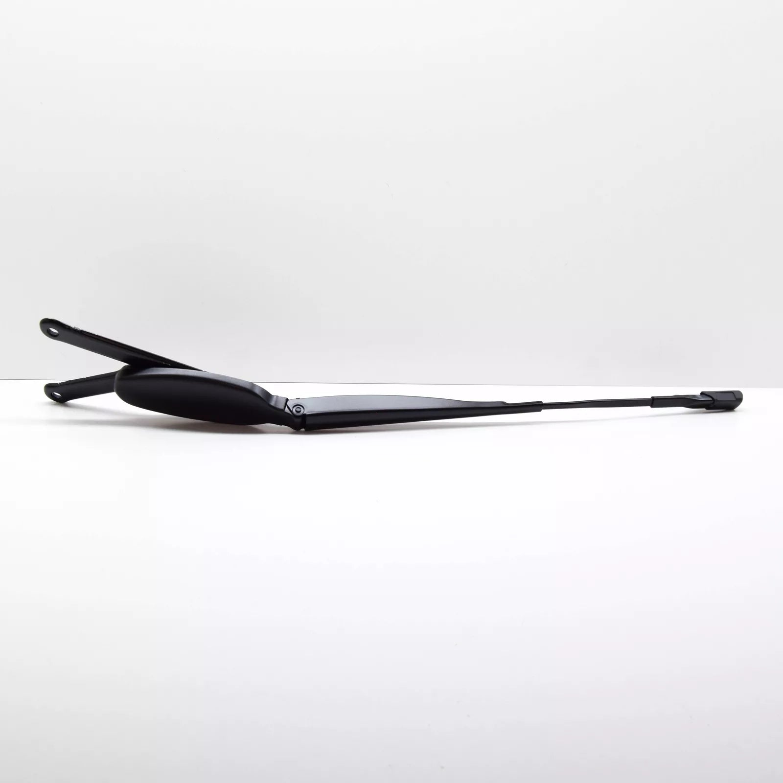 NEW MERCEDES-BENZ GLB X247 FRONT RIGHT WIPER ARM LHD A2478201701 ORIGINAL