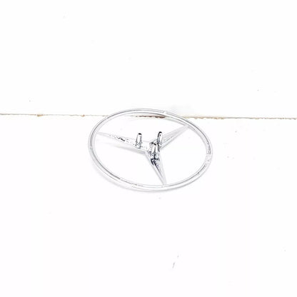 NEW MERCEDES BENZ E W211 REAR BADGE EMBLEM LOGO A2117580058