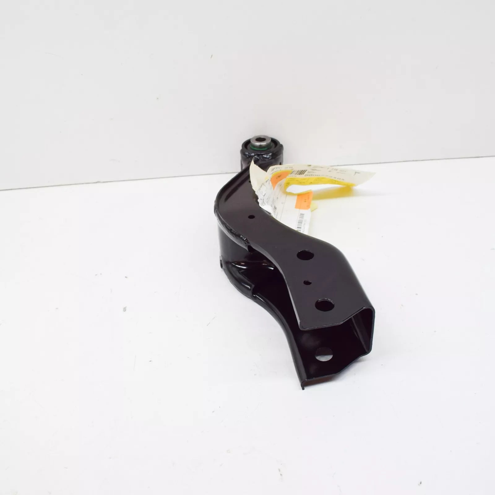 NEW BMW 8 E31 REAR AXLE UPPER CONTROL ARM 33321138015 ORIGINAL