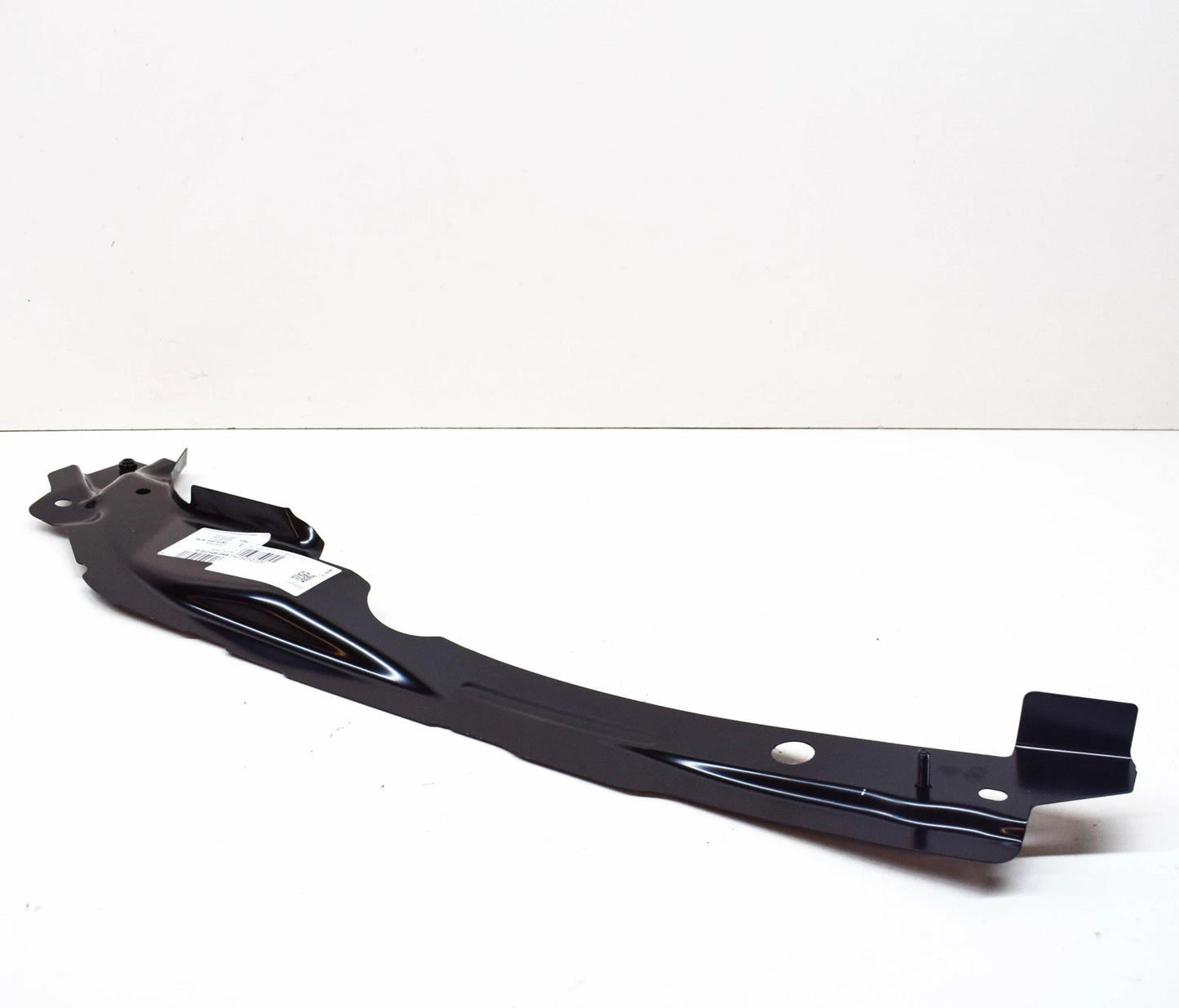 NEW AUDI A4 B9 FRONT RIGHT WING PLASTIC FILLER PLATE 8W0805030B