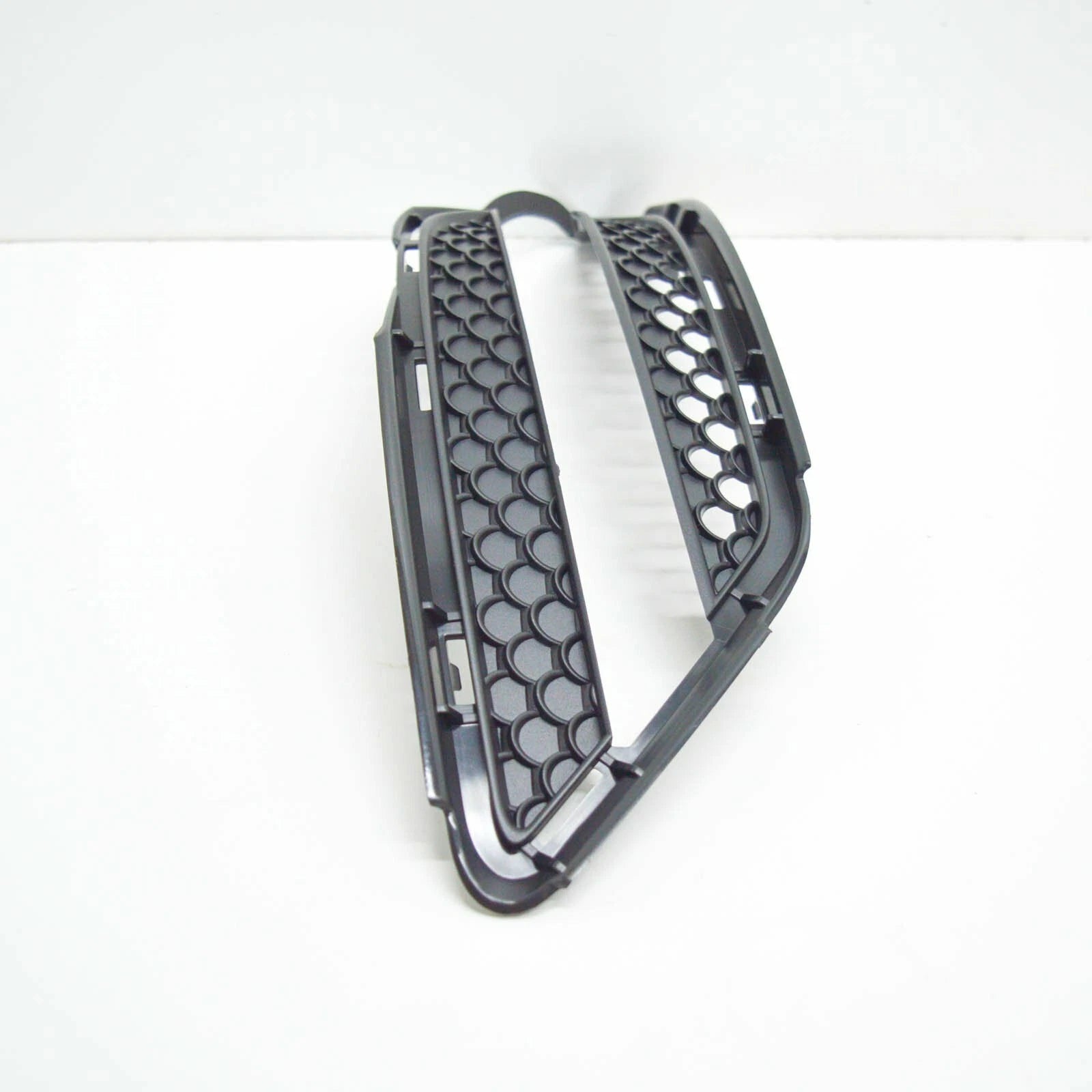 NEW MERCEDES-BENZ S-CLASS W221 FRONT BUMPER LEFT GRILLE A2218851553 2011