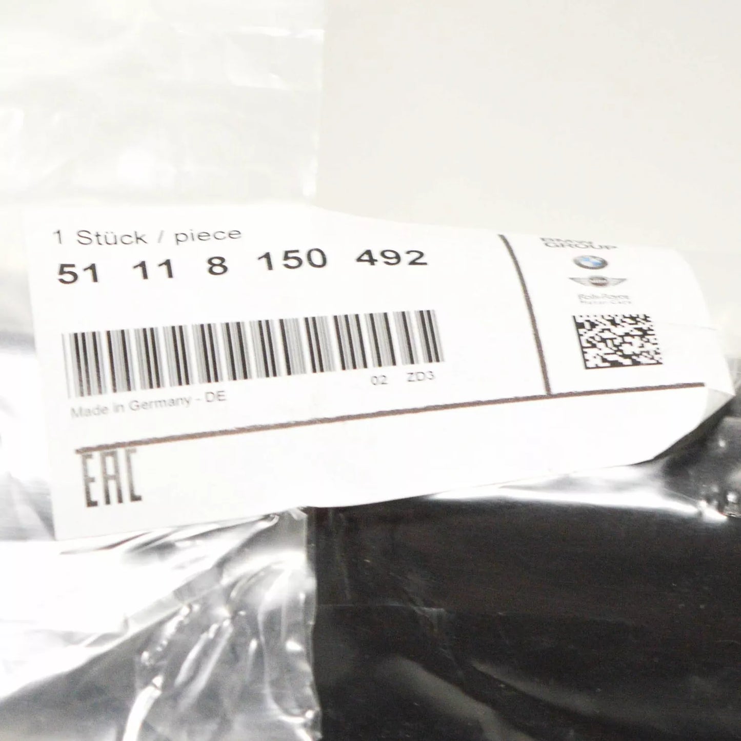 NEW BMW E38 SEDAN NUMBER PLATE STRIP 8150492 51118150492 ORIGINAL