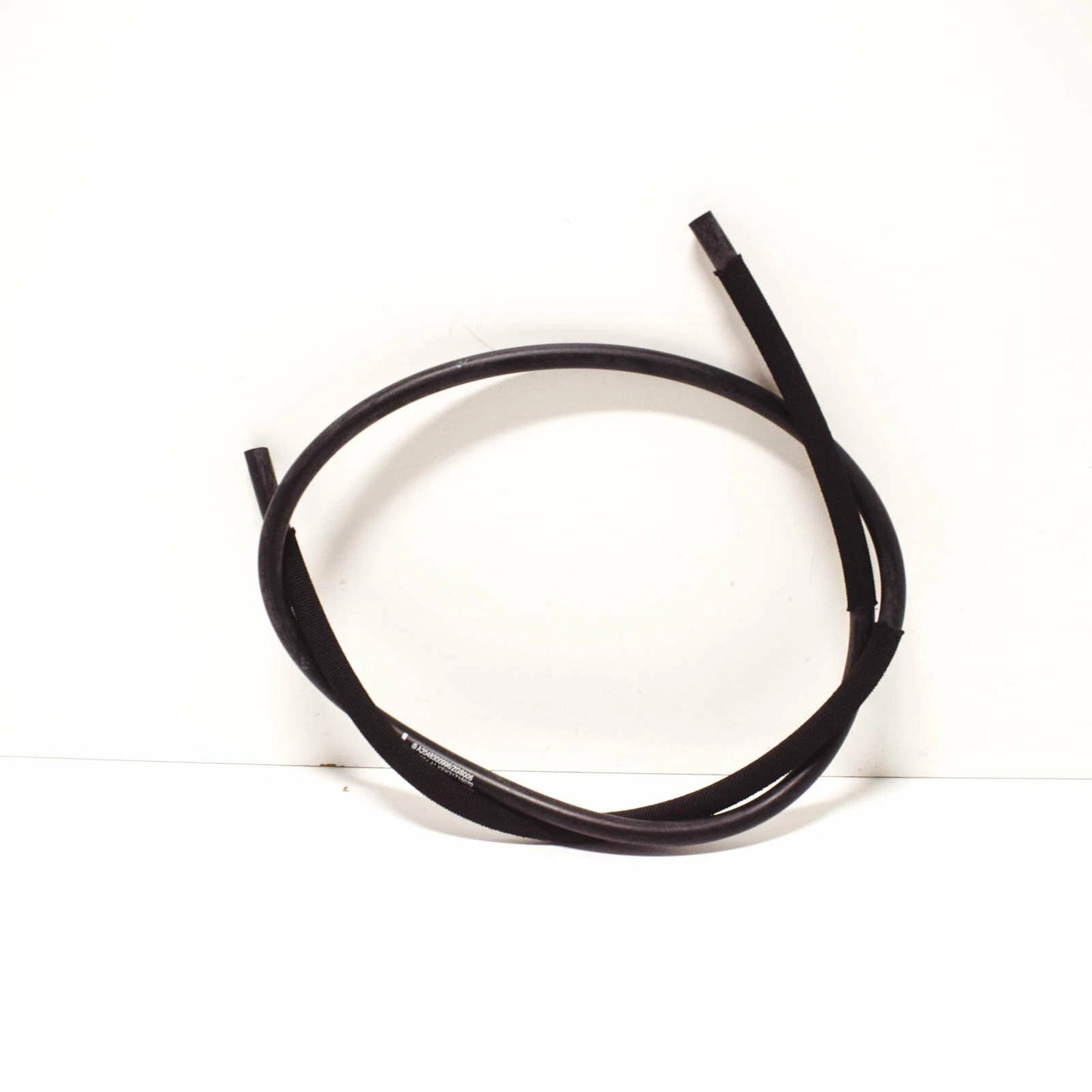 NEW MERCEDES-BENZ GLK-CLASS X204 COOLANT HOSE A2048300996