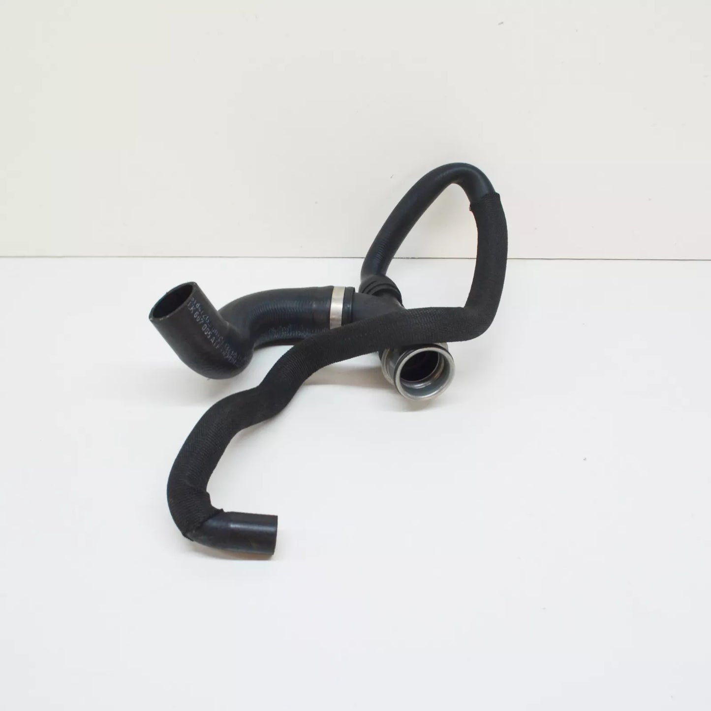 NEW MERCEDES-BENZ G W463 AMG COOLANT UPPER HOSE A4635019184