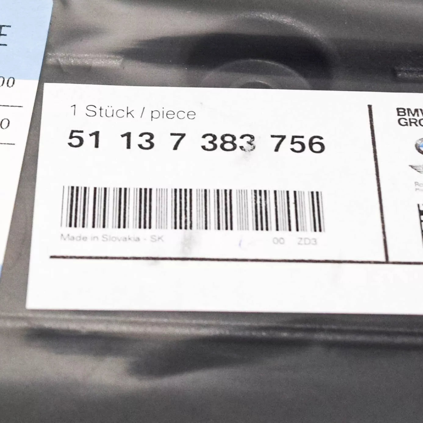 NEW BMW 1 F20 FRONT BUMPER LICENSE PLATE HOLDER 51137383756 7383756 2015