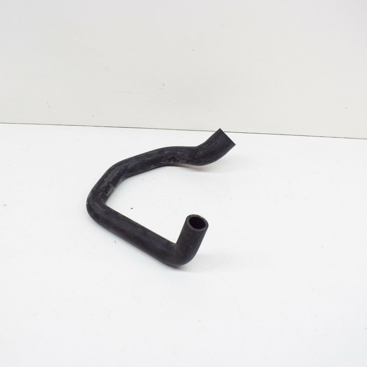 NEW MB G W463 RECIRCULATION PUMP AND RETURN PIPE ENGINE HOSE A4635016682