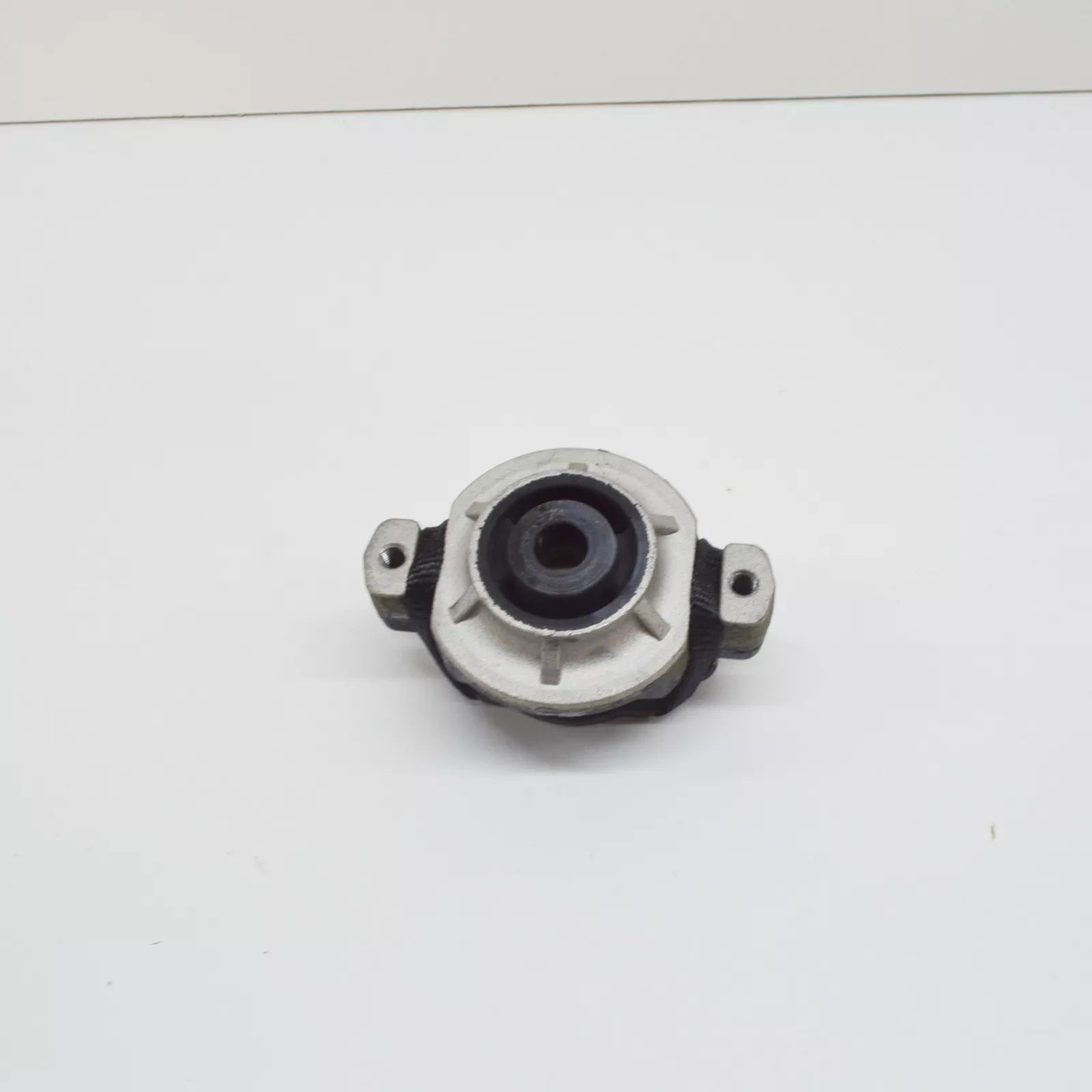 NEW AUDI A8 D3 GEARBOX TRANSMISSION MOUNT 4E0399151AP ORIGINAL
