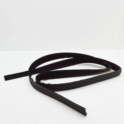 NEW BMW 5 E28 FRONT LEFT DOOR SEALING RUBBER 51321889787 1889787 1982 ORIGINAL