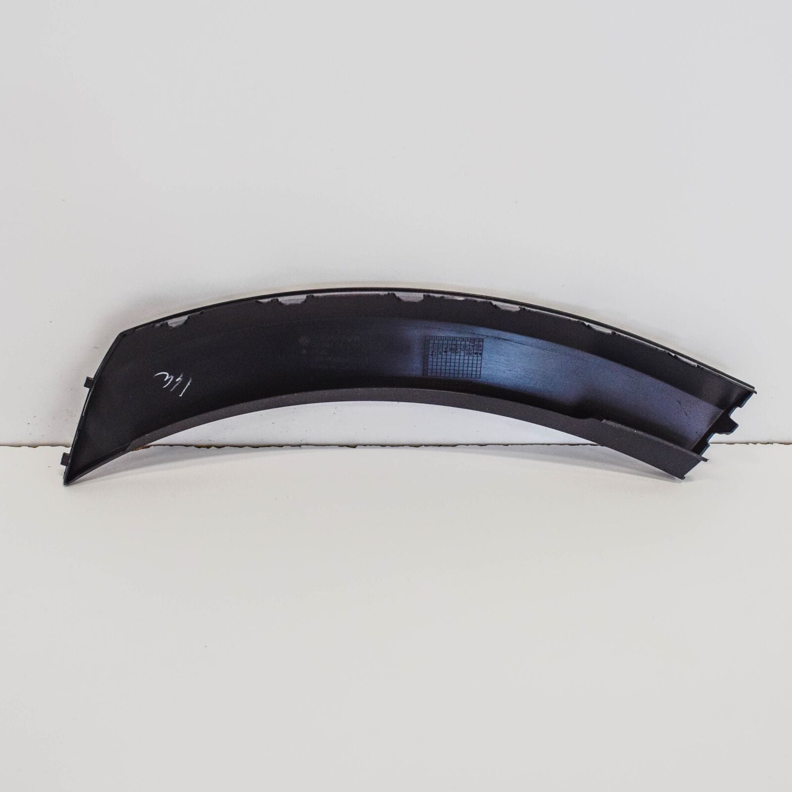 NEW VOLKSWAGEN GOLF MK7 5G FRONT LEFT FENDER MOLDING 5G0807257A9B9 ORIGINAL