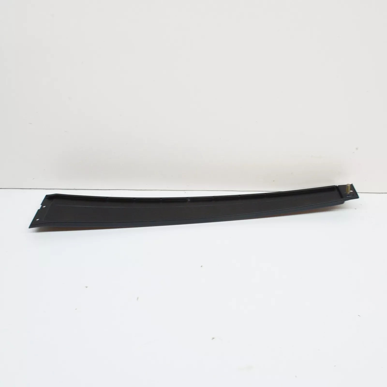 NEW BMW 3 COUPE E30 REAR LEFT DOOR B-PILLAR TRIM COVERING 51131922743 ORIGINAL