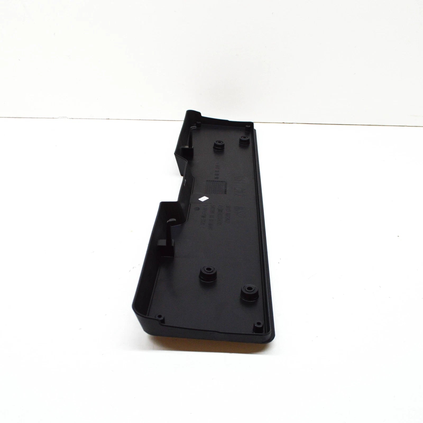 NEW BMW 7 G11 G12 M ECE FRONT BUMPER LICENSE NUMBER HOLDER 51138073422 ORIGINAL