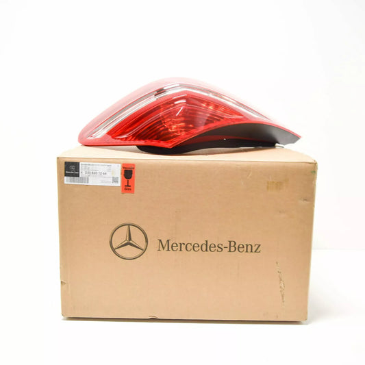 NEW MERCEDES BENZ SL R230 REAR RIGHT TAIL LIGHT A2308201264