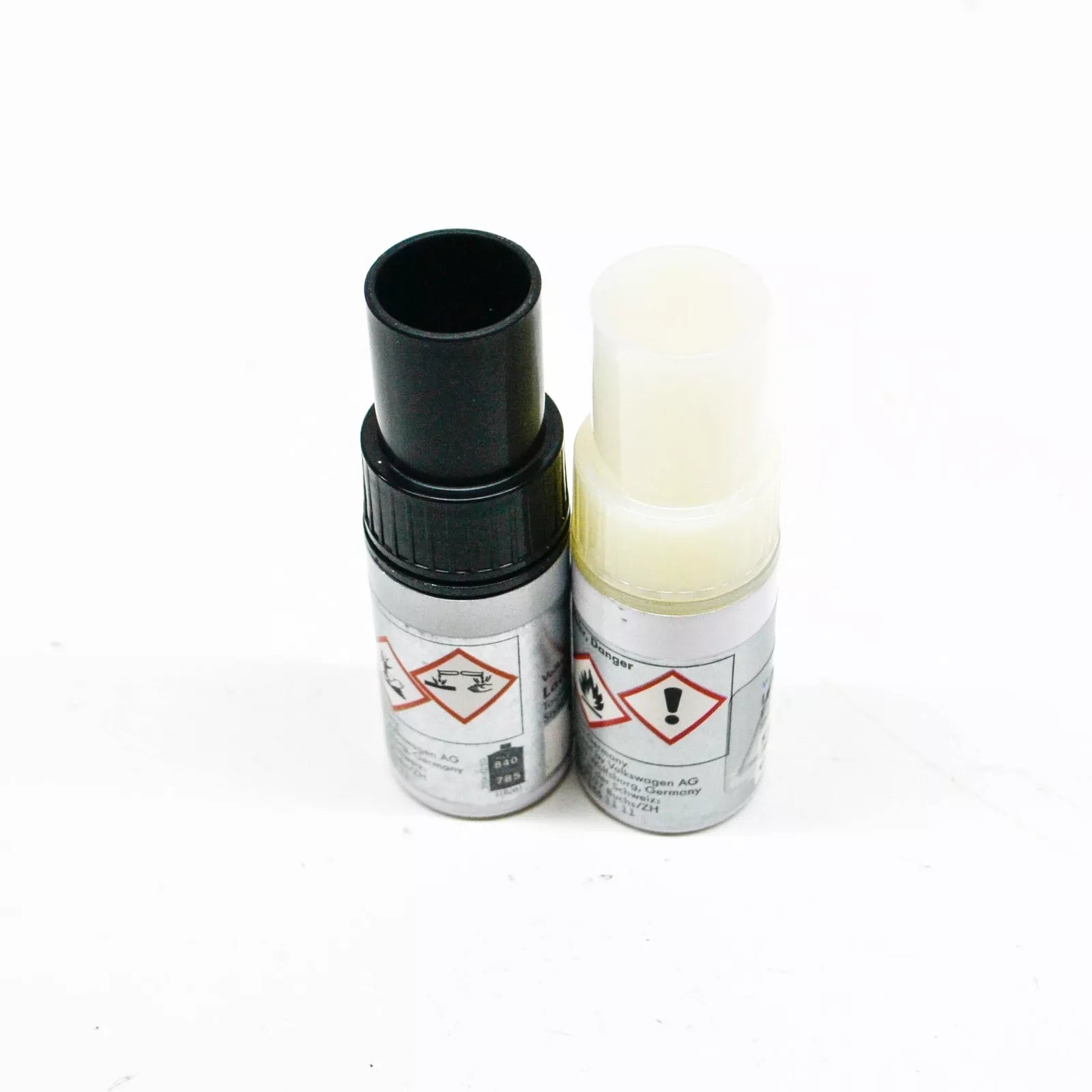 NEW VW AUDI WHITE SILVER METALLIC TOUCH UP PAINT SET LST0M2B9Z ORIGINAL