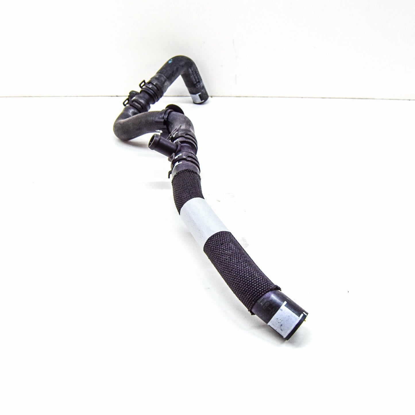 NEW AUDI Q7 4L RIGHT SIDE RADIATOR WATER COOLANT PIPE HOSE 7L8121070AE ORIGINAL