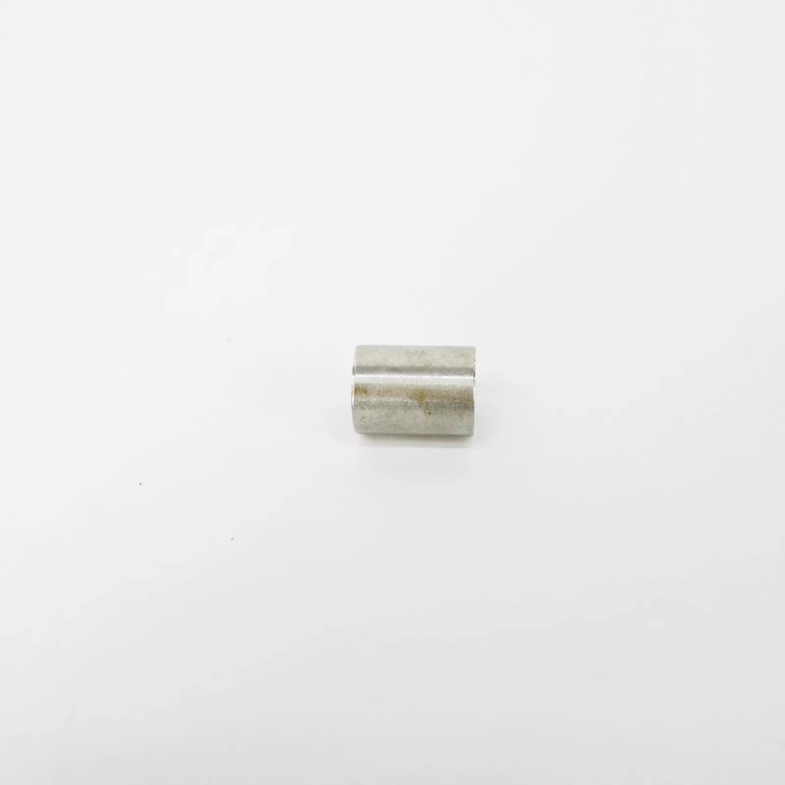 NEW BMW Z4 E85 HEADLIGHT SPACER 63126925447 6925447 ORIGINAL