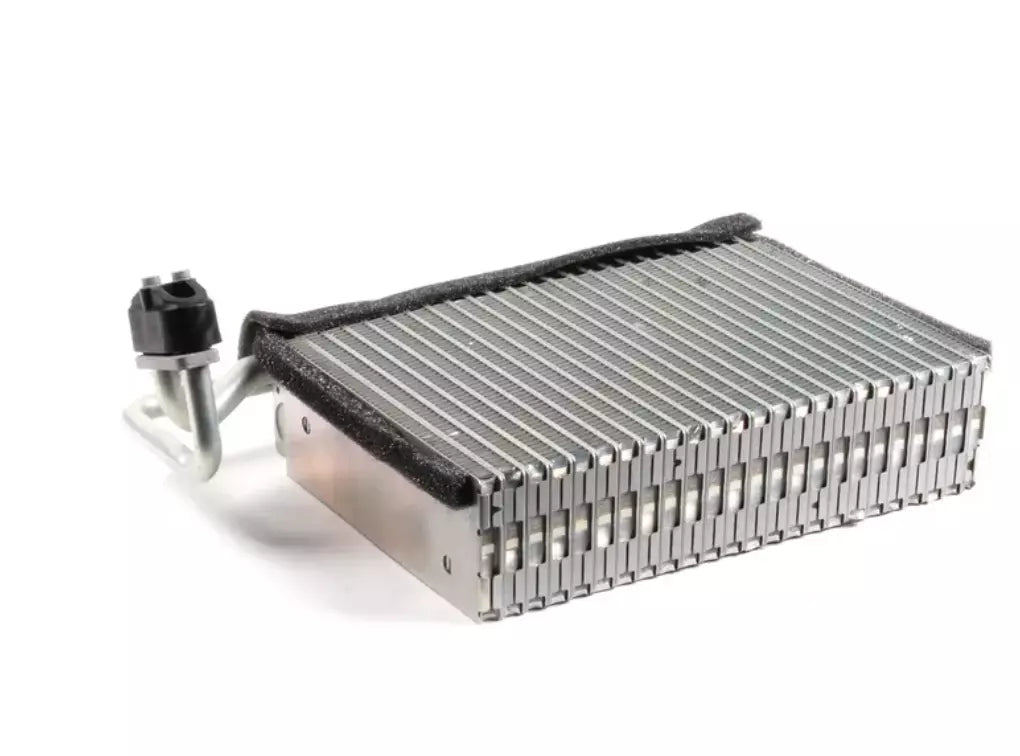 NEW BMW 3 E46 A/C RADIATOR 9135744 64119135744 ORIGINAL