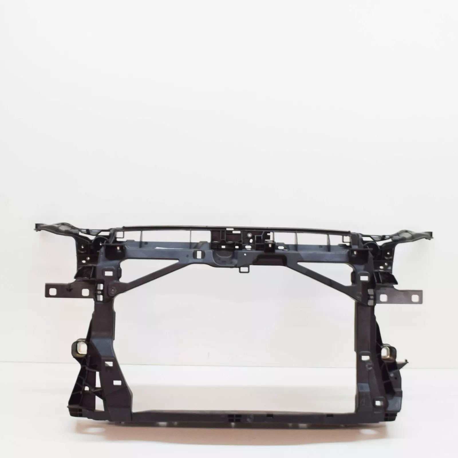 NEW AUDI A3 8V COOLANT RADIATOR LOCK CARRIER WITH MOUNTING 8V4805588A