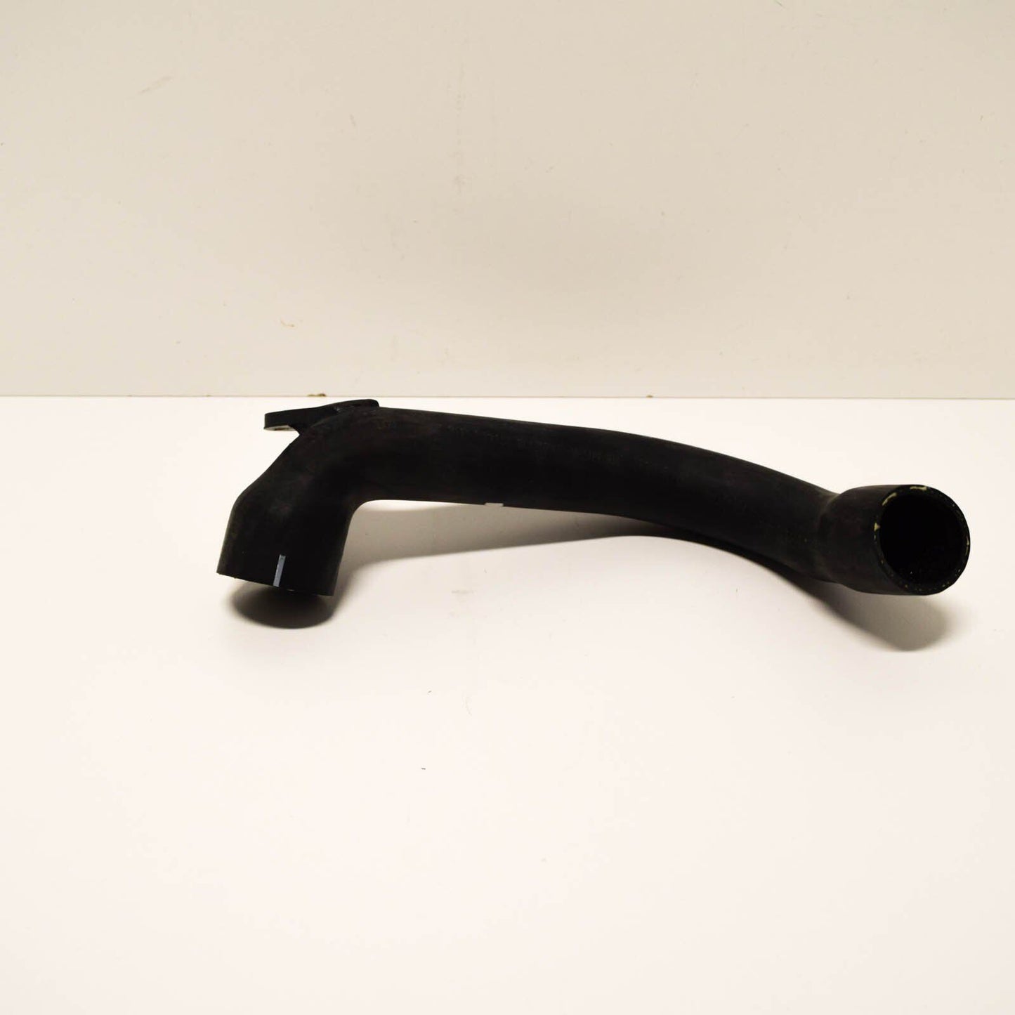 NEW MERCEDES-BENZ SL R129 LOWER RADIATOR HOSE A1295000775 ORIGINAL