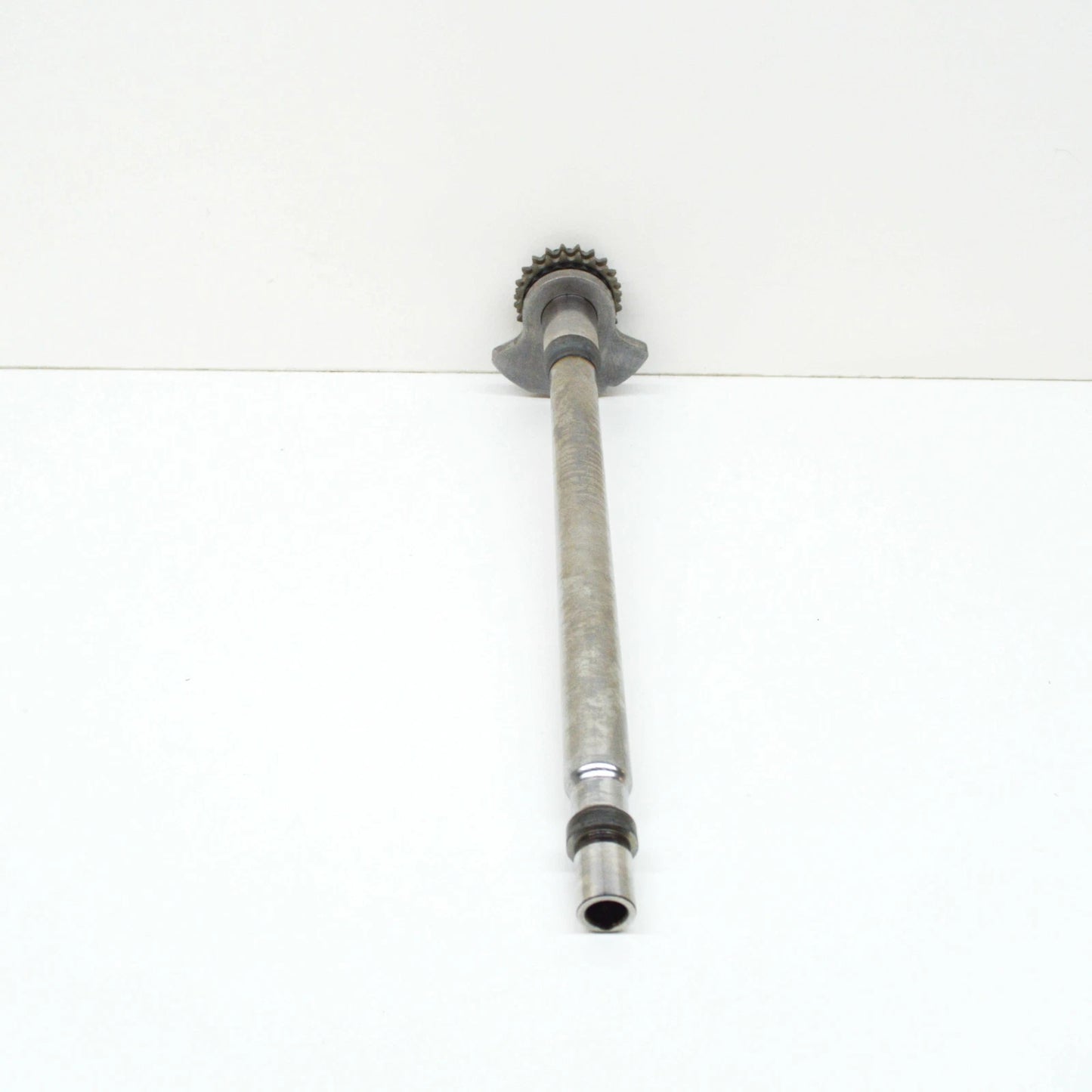 NEW MB M-CLASS W164 ENGINE BALANCE SHAFT A2720302872 4.0 DIESEL