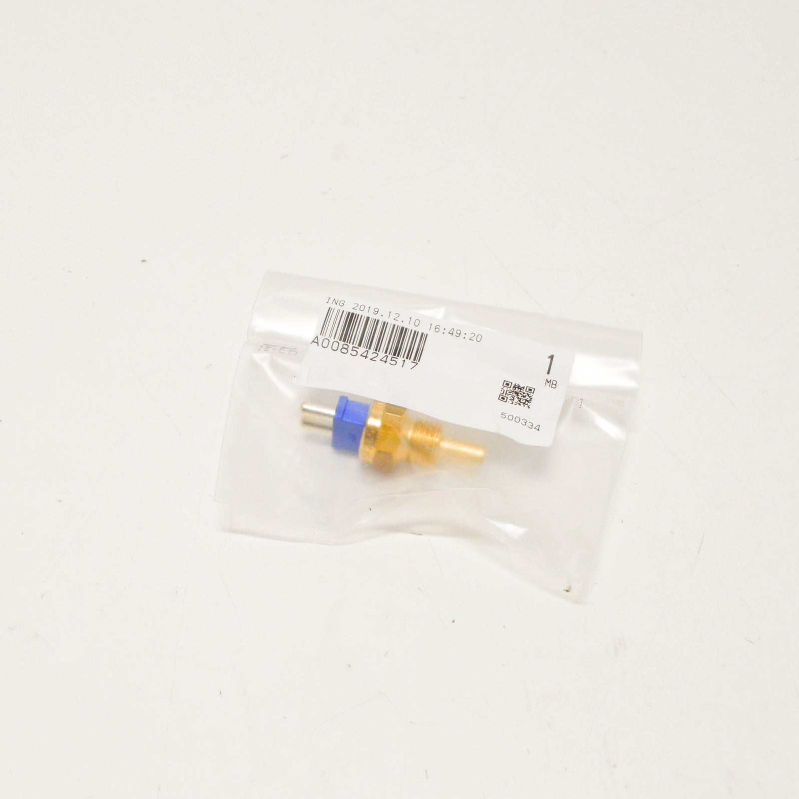 NEW MERCEDES-BENZ S-CLASS W140 TEMPERATURE SENSOR A0085424517 ORIGINAL