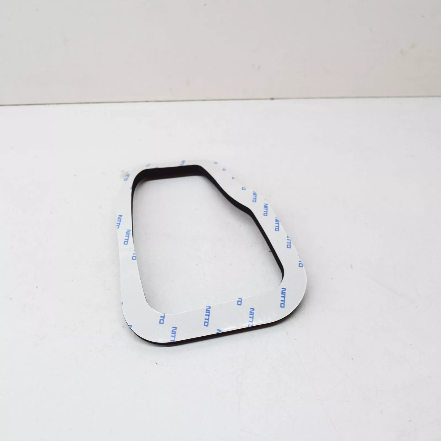 NEW VOLKSWAGEN GOLF MK7 REAR LEFT INNER TAIL LIGHT SEAL 5G0945191